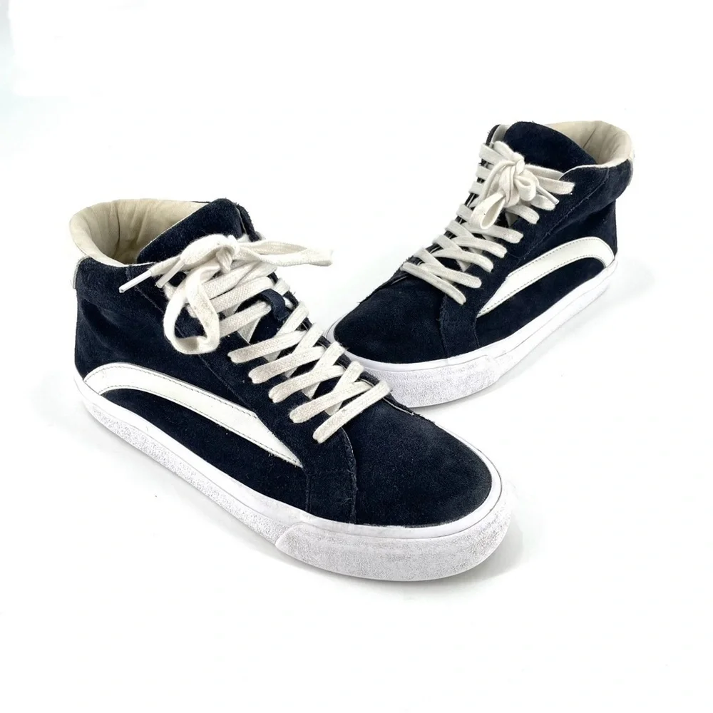 MADEWELL Sidewalk High-Top Sneakers in Suede Navy